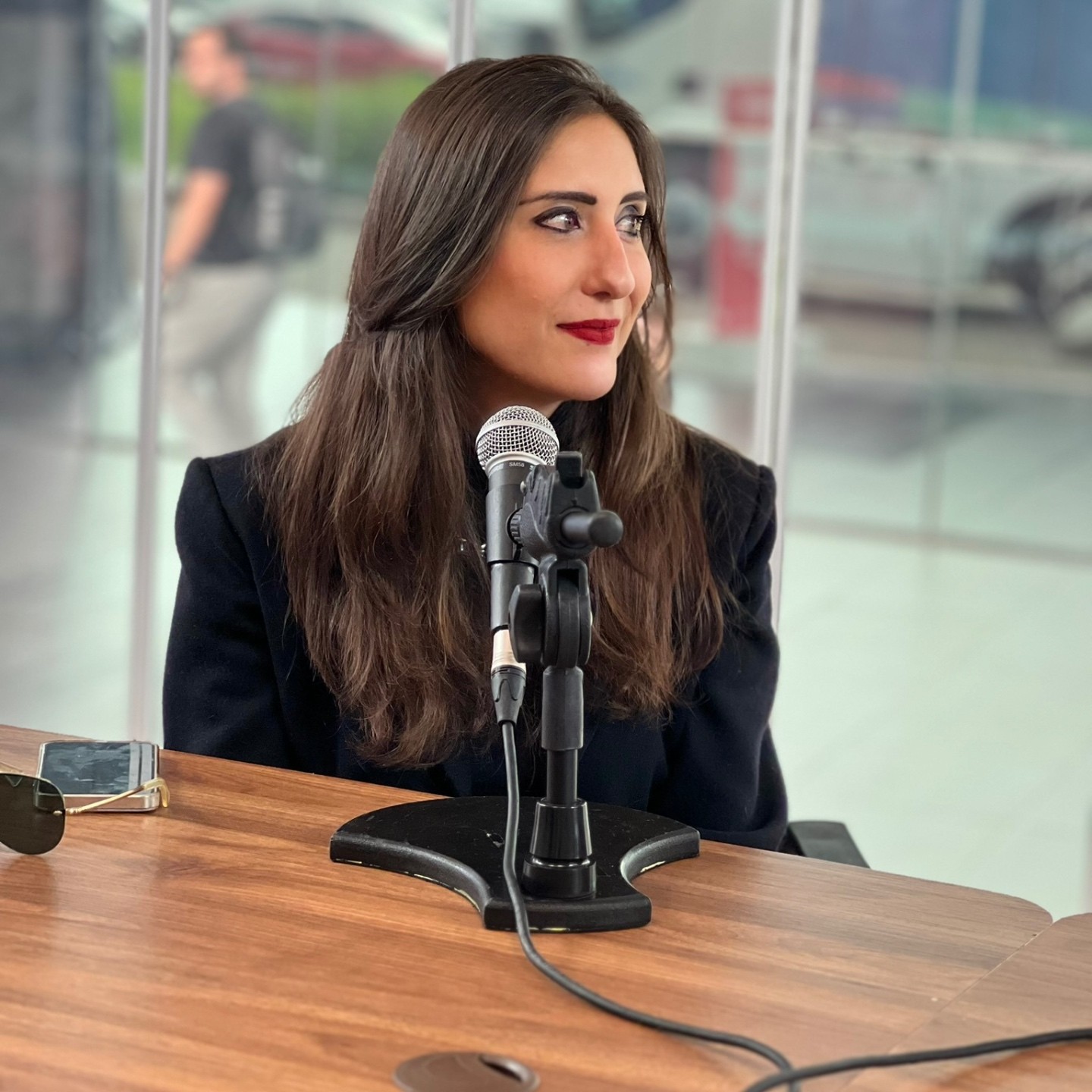 Erika Moraes em entrevista de podcast